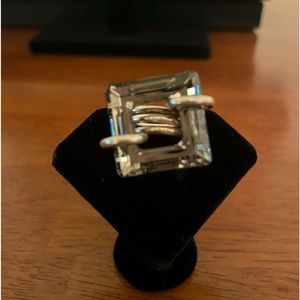 Unique Chic Sterling Silver Swarovski Crystal very unique Ring